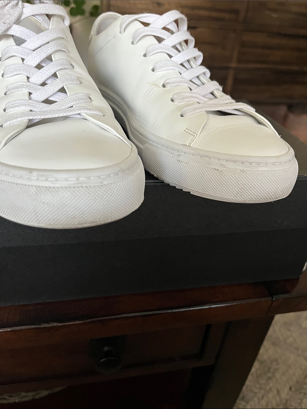 Beckett Simonon White Leather Low-Top Sneakers with Tonal Laces - Picture 8 of 16